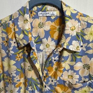 Arizona Jean Co. Hawaiian blouse size Small
